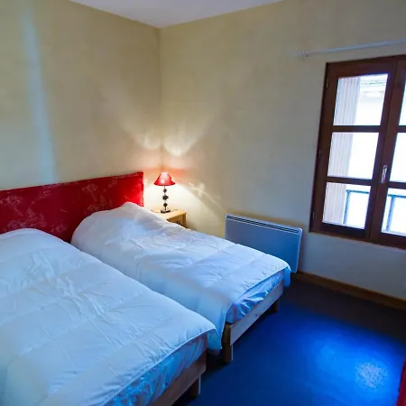 T3 Renove Au Coeur De - Ideal Pour 4, Bien Equipe, Proche Bus Et Parking - Fr-1-330c-102 Briancon (Hautes-Alpes)